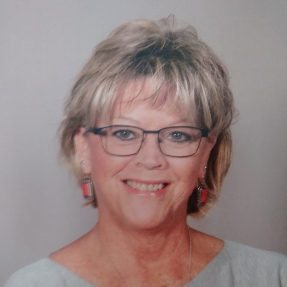 Meet your Posher, Lynette